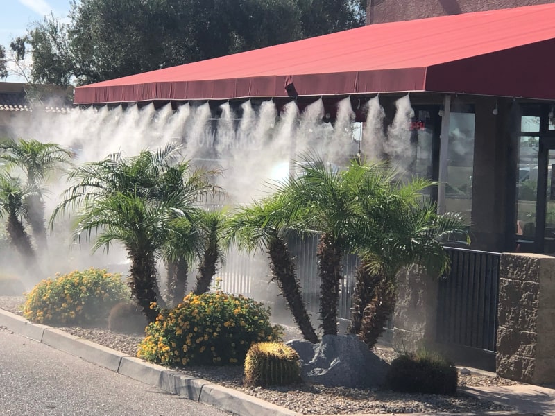 misting system in restaurant patio